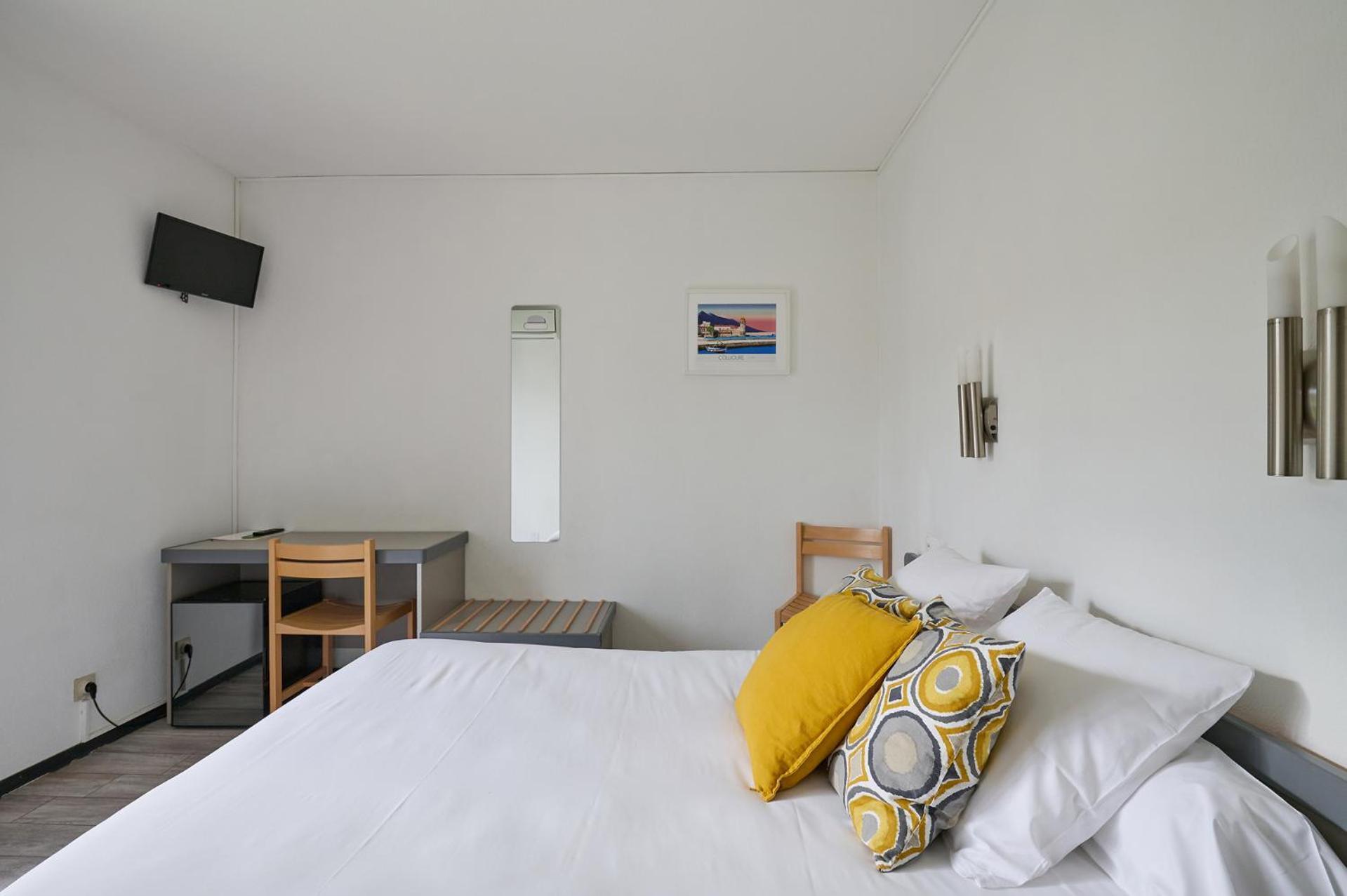 Comfort Doppelzimmer mit Balkon und Klimaanlage - Innenhofseite